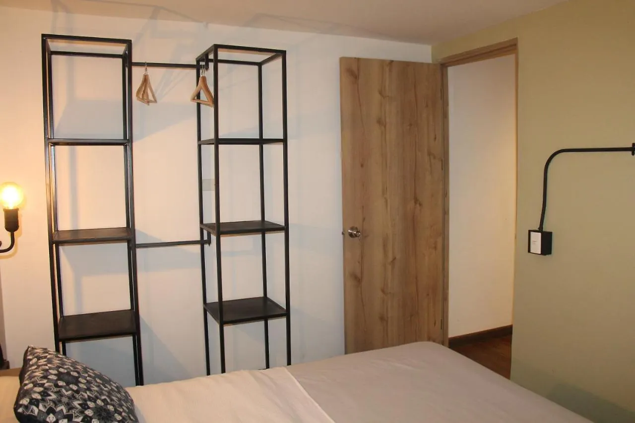 Apartamento En El Poblado, Permite Mascota Frn102 By Roots Rentals Medellin Colombia
