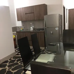Apartamento Apartamento Amplio En Laureles, Excelente Ubicacion, 3 Alcobas 403, Medellín