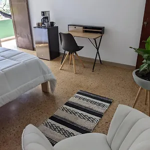 Habitación en casa particular Habitacion Privada En El Poblado. Lo Mejor De Muy Cerca, Medellín