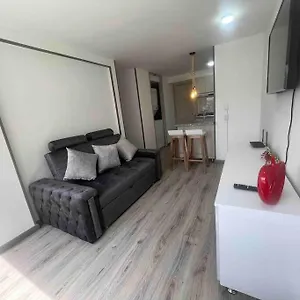 *hermoso Y Comodo Apartamento Cerca Al Aeropuerto Apartamento Bogotá